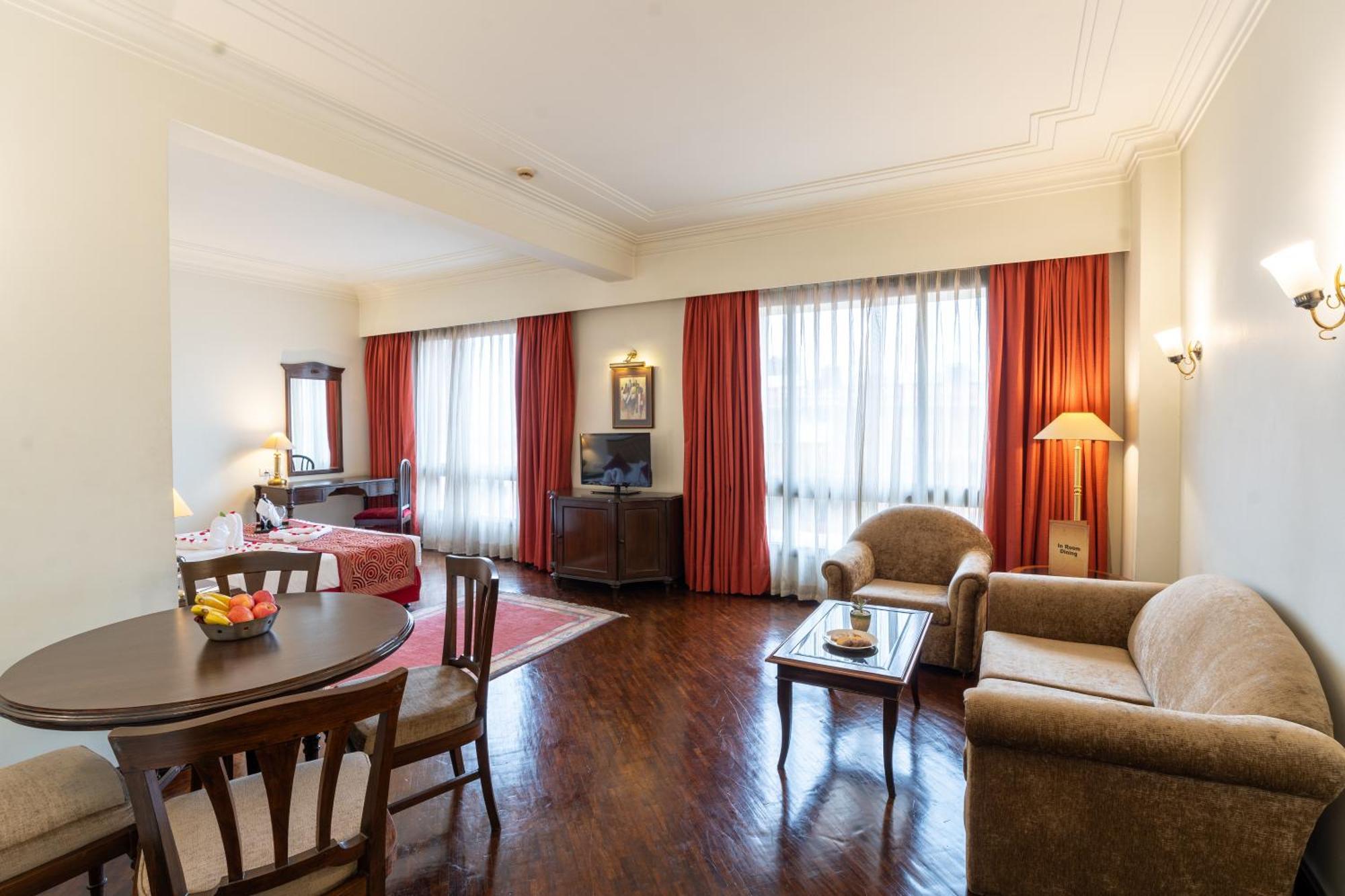 Grand Hotel Catmandu Exterior foto
